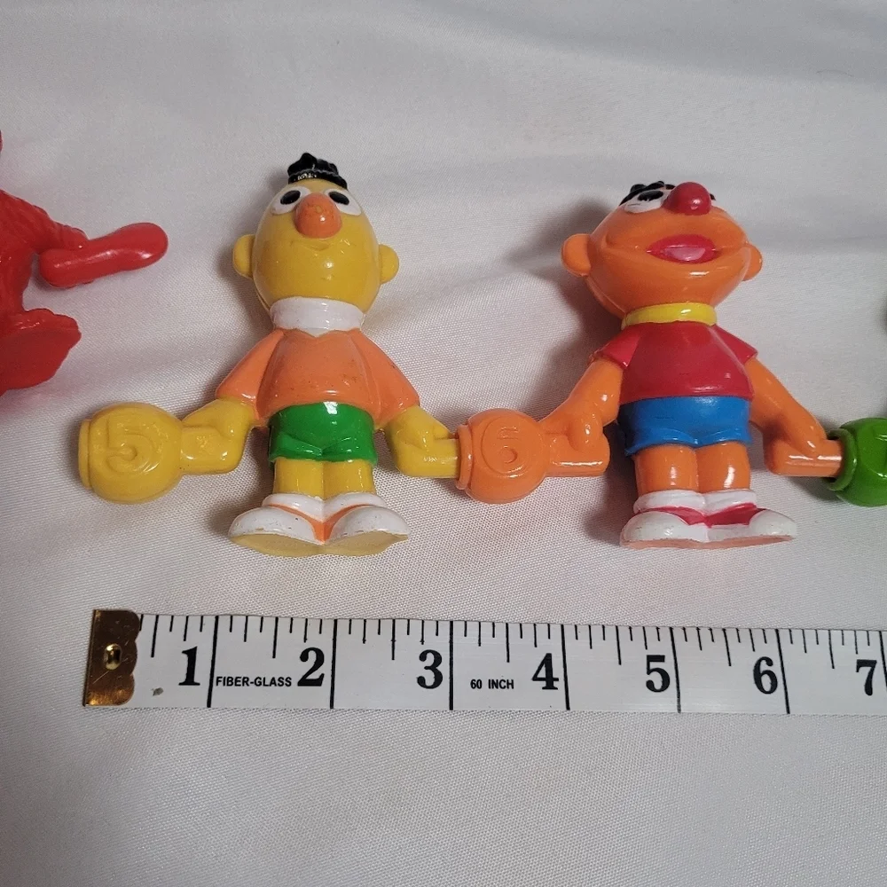 Vintage Sesame Street Friends Pop Together Figures Set Of 8 1994